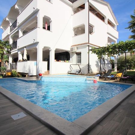 Dr. Igda Apartments Porec Exterior photo