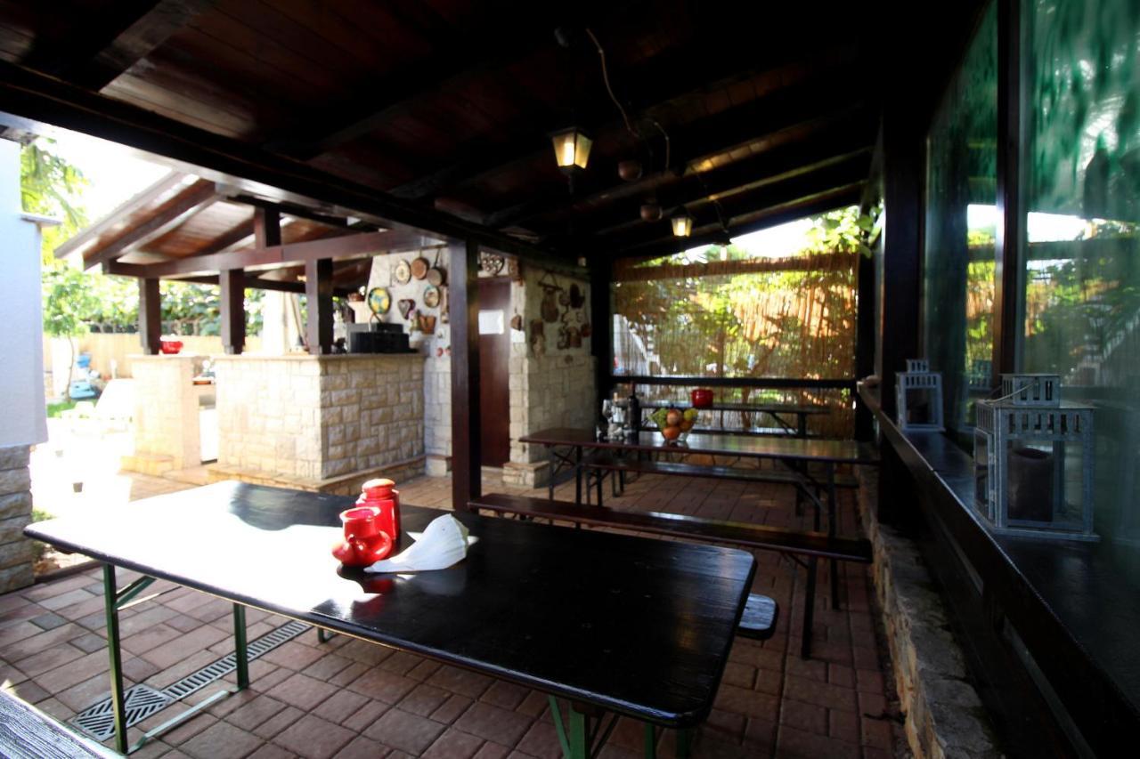 Dr. Igda Apartments Porec Exterior photo