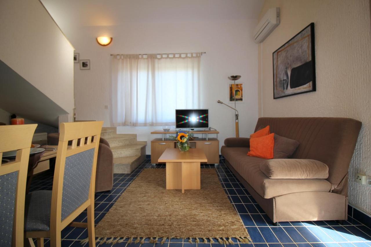 Dr. Igda Apartments Porec Exterior photo