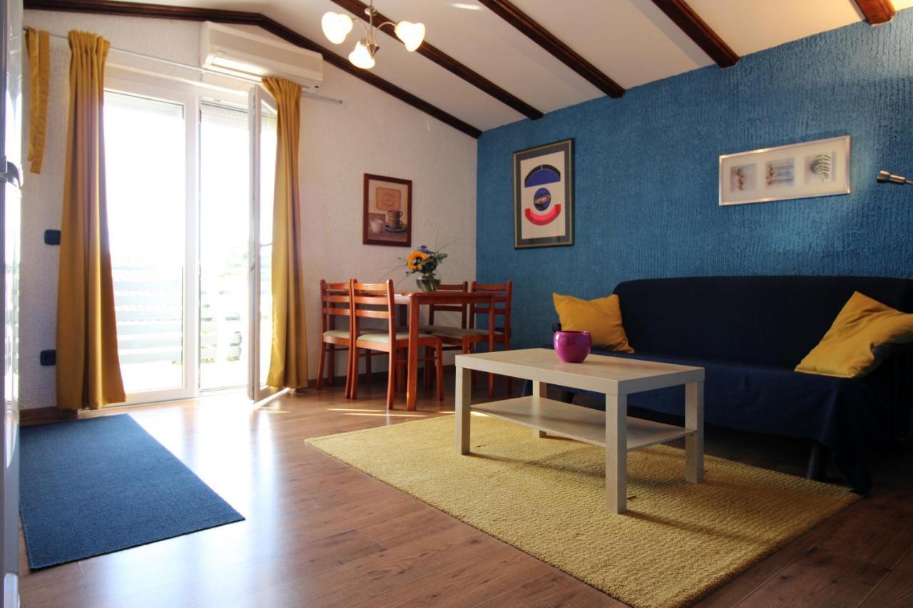 Dr. Igda Apartments Porec Exterior photo