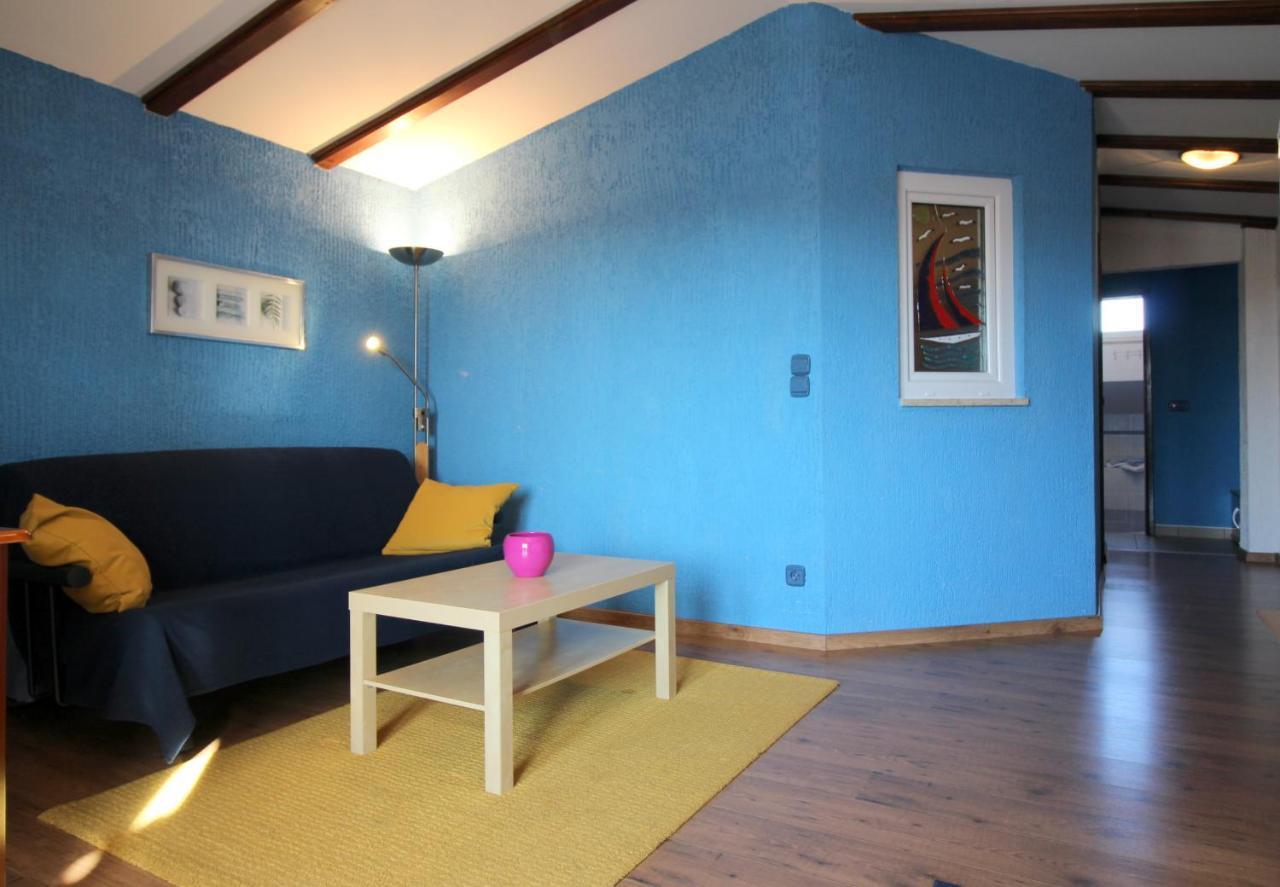 Dr. Igda Apartments Porec Exterior photo