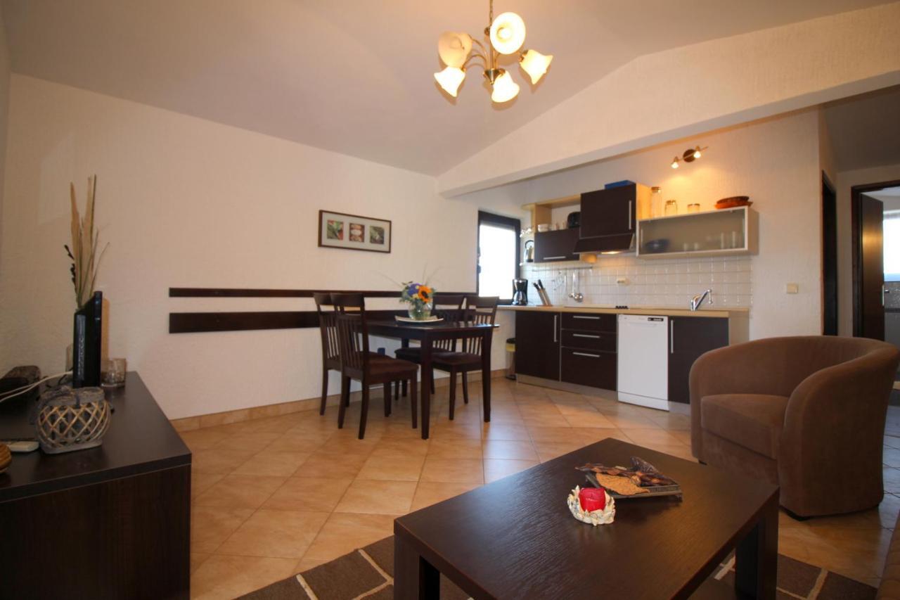 Dr. Igda Apartments Porec Exterior photo